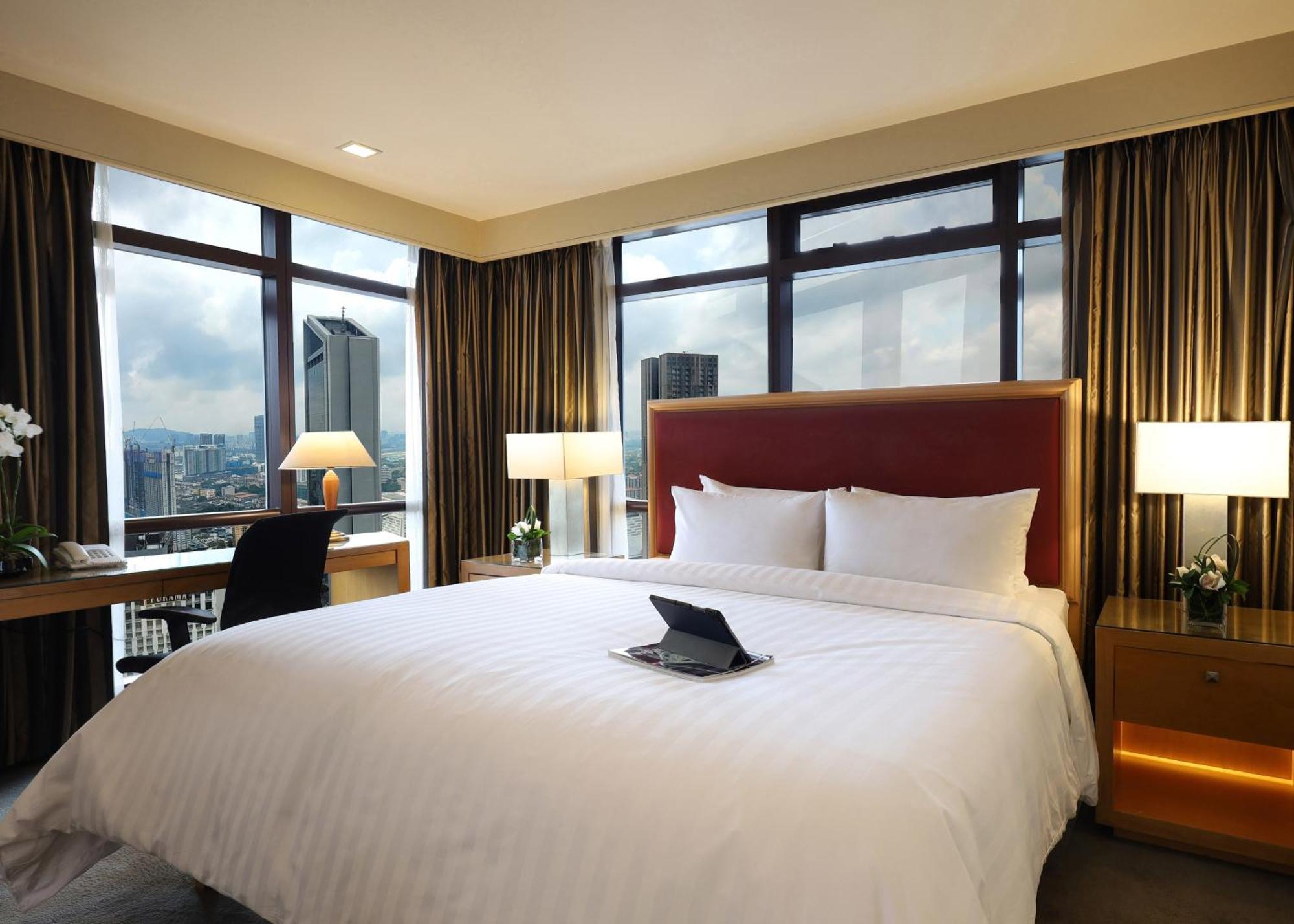 Berjaya Times Square Hotel, Куала-Лумпур Екстер'єр фото